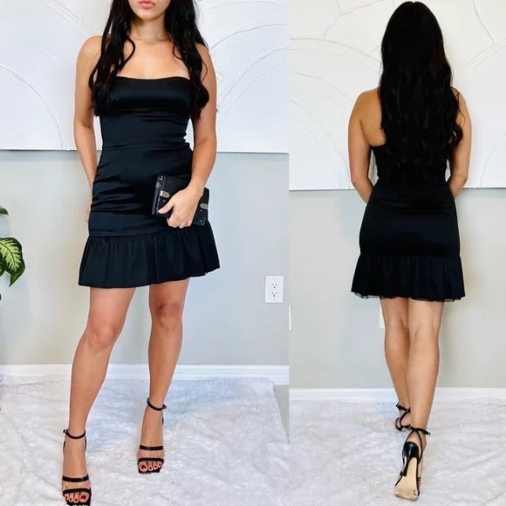 BCBGMAXAZRIA Black Strapless Ruffle Cocktail Dress